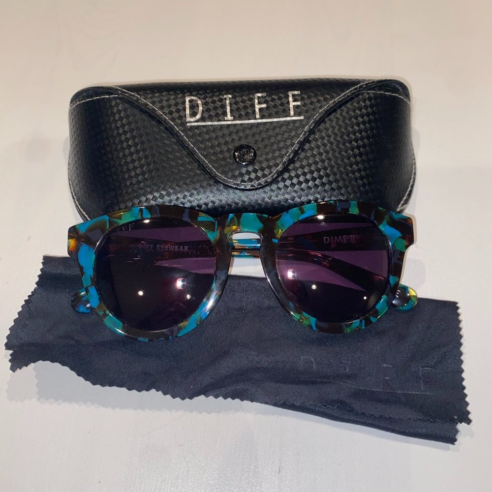 DIFF Eyewear Sunglasses
